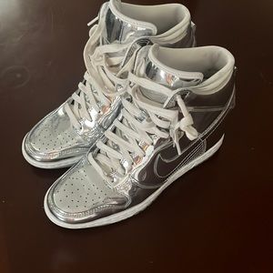 Nike Woman’s sky high silver dunks (model 2013) limited edition.  *Rare*